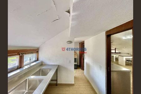 8_photo/94cfaa9fd5.35d24a91d38785f4-ATLAS-7d47e04e-00e0-4478-8d5b-08a0f1078cda.jpg de casa à venda com 4 quartos, 254m² em Vila Santo Antonio de Carapicuiba, Cotia