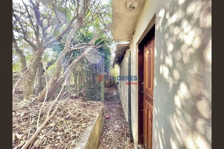 19_photo/94cfaa9fd5.35d24a91d38785f4-ATLAS-bb1f7503-562d-41e1-9e03-eb3fcfcaec9c.jpg de casa à venda com 4 quartos, 254m² em Vila Santo Antonio de Carapicuiba, Cotia