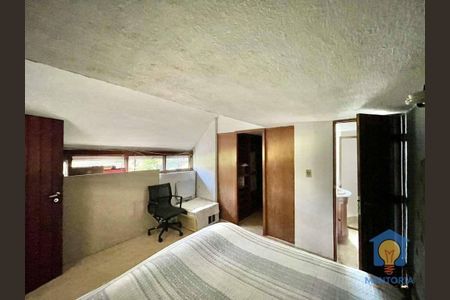 1_photo/94cfaa9fd5.5b1ffa6849bccbd1-ATLAS-0935e7d9-ce1d-4d20-aefc-9b7059a60029.jpg de casa à venda com 4 quartos, 253m² em Vila Santo Antonio de Carapicuiba, Cotia