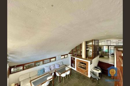 9_photo/94cfaa9fd5.5b1ffa6849bccbd1-ATLAS-49ffbe81-5563-4656-8ec8-e433416aef6f.jpg de casa à venda com 4 quartos, 253m² em Vila Santo Antonio de Carapicuiba, Cotia