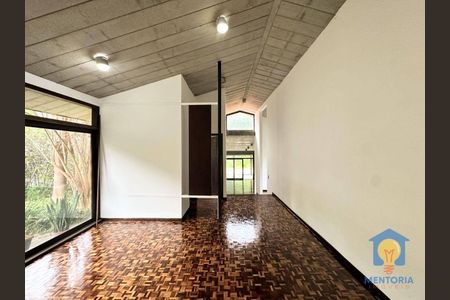 5_photo/94cfaa9fe9.0a9d3b70f651de01-ATLAS-2ea573b9-88f2-4d89-9207-10f058f1d4b3.jpg de casa para alugar com 4 quartos, 300m² em Vila Santo Antônio, Cotia