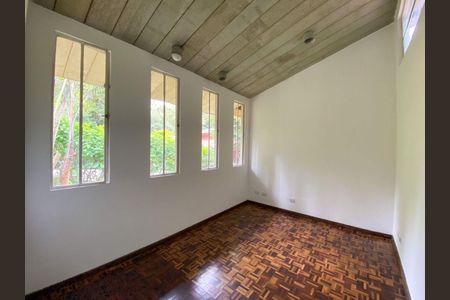 8_photo/94cfaa9fe9.a6f2120c715e6f27-ATLAS-2a4bd328-3c31-4d76-8337-d90608ec2b1a.jpg de casa para alugar com 4 quartos, 332m² em Vila Santo Antônio, Cotia