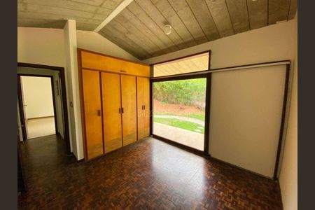 1_photo/94cfaa9fe9.a6f2120c715e6f27-ATLAS-7875e3b1-7930-45a0-8d6d-bdc4d5ec6a95.jpg de casa para alugar com 4 quartos, 332m² em Vila Santo Antônio, Cotia