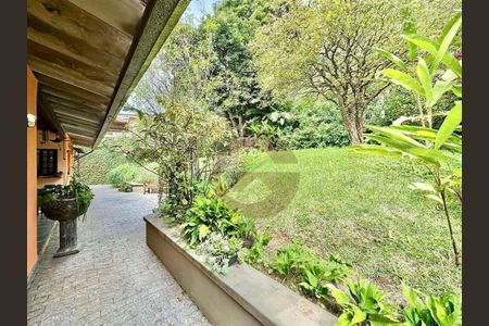 6_photo/94cfaaa027.44cb305f75931be4-ATLAS-17b65fb2-adc0-4f0e-9d31-85332d712f9f.jpg de casa à venda com 4 quartos, 218m² em Vila Santo Antonio de Carapicuiba, Cotia