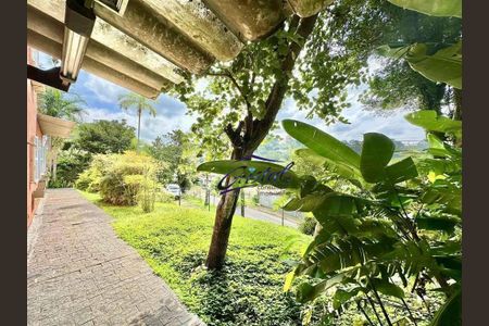 8_photo/94cfaaa027.44cb305f75931be4-ATLAS-2ff7f7fb-75b9-45fb-a143-5e9294ca5925.jpg de casa à venda com 4 quartos, 218m² em Vila Santo Antonio de Carapicuiba, Cotia