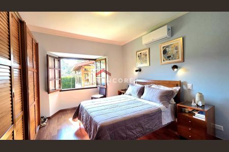 3_photo/94cfaaa02b.01061cb6ad72014f-ATLAS-0efb5dd3-2f26-4da5-99ab-c414ad64e87d.jpg de casa à venda com 3 quartos, 189m² em Vila Santo Antônio, Cotia