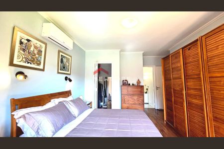 15_photo/94cfaaa02b.01061cb6ad72014f-ATLAS-8c15c975-99ec-47bc-a6d9-9b53a8dc9e5b.jpg de casa à venda com 3 quartos, 189m² em Vila Santo Antônio, Cotia