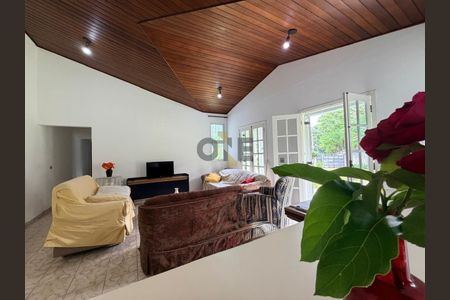 1_photo/94cfaaa14d.ba1c0bc9cbfcae1e-ATLAS-0bb8cb20-b390-401c-a725-9e6f84965c4a.jpg de casa à venda com 2 quartos, 152m² em Vila Santo Antônio, Cotia