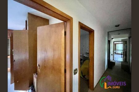 9_photo/94cfaaa14f.433b6029971941be-ATLAS-a43f1fe1-55d9-4e95-b691-8a2844a2d775.jpg de casa para alugar com 5 quartos, 757m² em Vila Santo Antônio, Cotia