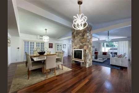 9_photo/94cfaaa157.fe134200941fedba-ATLAS-367d324a-9aed-43a8-96fb-a2d962dff118.jpg de casa à venda com 4 quartos, 850m² em Vila Santo Antônio, Cotia