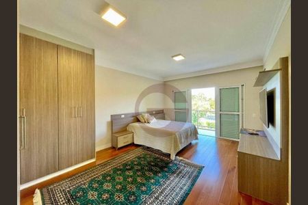 5_photo/94cfaaa19d.9fb007bff0a585ff-ATLAS-1f996577-0848-4021-8247-9fa9a51dbe71.jpg de casa à venda com 4 quartos, 683m² em Vila Santo Antônio, Cotia