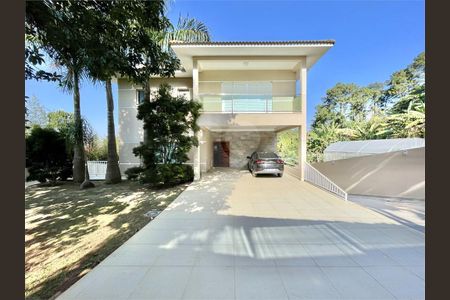 11_photo/94cfaaa19d.9fb007bff0a585ff-ATLAS-3e74e06f-90be-4dfb-b1db-913de719273a.jpg de casa à venda com 4 quartos, 1058m² em Vila Santo Antônio, Cotia