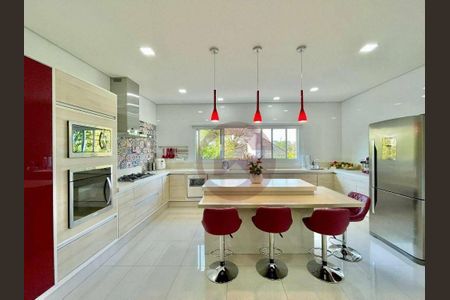 9_photo/94cfaaa19d.9fb007bff0a585ff-ATLAS-6181444d-cd71-4a33-9d2a-1293de9b7211.jpg de casa à venda com 4 quartos, 683m² em Vila Santo Antônio, Cotia