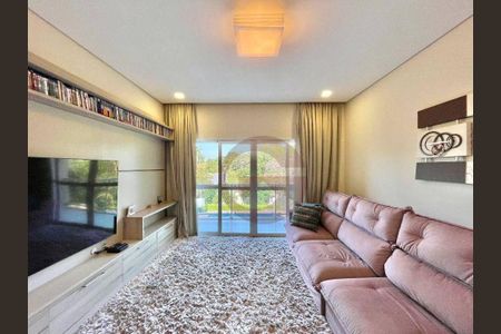 7_photo/94cfaaa19d.9fb007bff0a585ff-ATLAS-cc3bf310-7b7e-462a-a094-be42990cb4e6.jpg de casa à venda com 4 quartos, 683m² em Vila Santo Antônio, Cotia