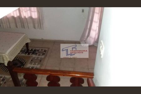 4_photo/94cfaaa1a5.a095ebe9a9b9d05b-ATLAS-053a8f83-158e-45a9-806c-6dda7b0d667d.jpg de casa à venda com 4 quartos, 645m² em Parque Silvino Pereira, Cotia