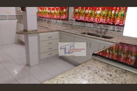 45_photo/94cfaaa1a5.a095ebe9a9b9d05b-ATLAS-49ef987e-6cee-4a89-a799-2a1ef6e0bac2.jpg de casa à venda com 4 quartos, 645m² em Parque Silvino Pereira, Cotia