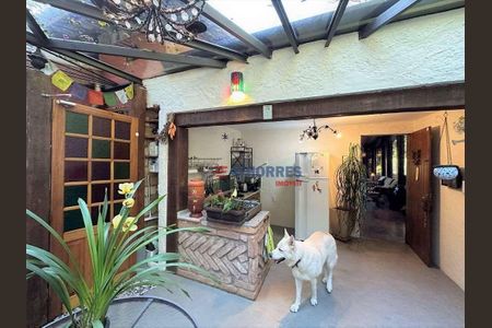 11_photo/94cfaaa1a7.94c879028f7e7ff5-ATLAS-9cd6df63-a028-4900-b1de-b580d816365a.jpg de casa à venda com 5 quartos, 334m² em Granja Viana, Cotia