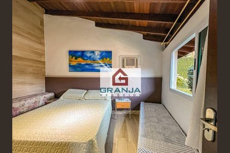 26_photo/94cfaaa1b7.3714cccd63f8fe2d-ATLAS-6d3f61ab-fd96-4d50-a9ac-254232bdb767.jpg de casa à venda com 4 quartos, m² em Chácaras dos Lagos, Cotia