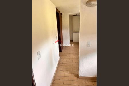 9_photo/94cfaaa1b7.93b8fa184532727f-ATLAS-2dff39a1-868f-4134-8b2b-3bfc28162f8e.jpg de casa de condomínio à venda com 1 quarto, 253m² em Vila Santo Antonio de Carapicuiba, Cotia