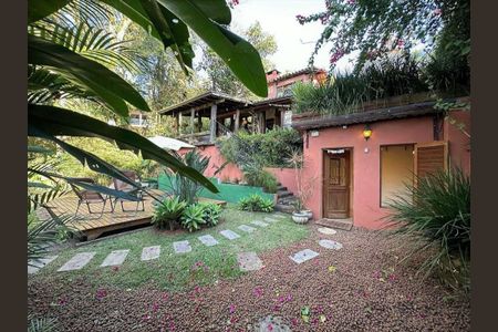 23_photo/94cfaaa1bb.8ca146e4695ff152-ATLAS-3e60f9cb-29d2-4f2f-95f4-ab7d68d647fd.jpg de casa à venda com 5 quartos, 334m² em Vila Santo Antonio de Carapicuiba, Cotia