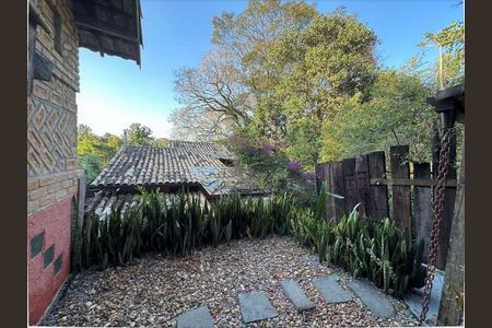 35_photo/94cfaaa1bb.8ca146e4695ff152-ATLAS-5b17c5e2-8aea-426e-a9b5-54032cad5f00.jpg de casa à venda com 5 quartos, 334m² em Vila Santo Antonio de Carapicuiba, Cotia