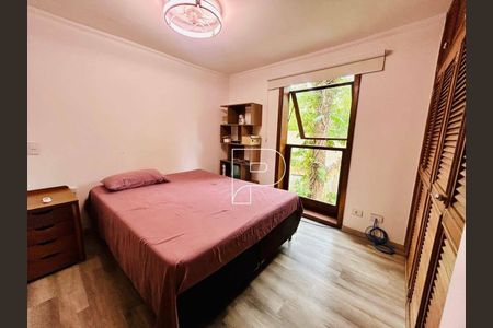 12_photo/94cfaaa1cb.ee31d1fd9df23408-ATLAS-6fafa0ef-9d42-404f-971d-1a983f01eb40.jpg de casa à venda com 4 quartos, 280m² em Parque Silvino Pereira, Cotia