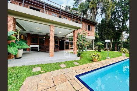 41_photo/94cfaaa1cb.ee31d1fd9df23408-ATLAS-7be230ae-694d-4039-b715-f3eb737fc2d9.jpg de casa à venda com 4 quartos, 280m² em Parque Silvino Pereira, Cotia