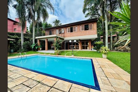 2_photo/94cfaaa1cb.ee31d1fd9df23408-ATLAS-a0dcfbbf-03a7-42b0-b2e7-e6cfec4e74cc.jpg de casa à venda com 4 quartos, 280m² em Parque Silvino Pereira, Cotia