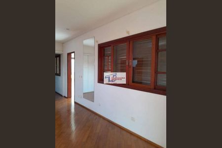 9_photo/94cfaaa1d1.f469cfda097b0aa9-ATLAS-268b4ed7-d2a7-4beb-82c0-93fcc2d00278.jpg de casa para alugar com 4 quartos, 400m² em Vila Santo Antônio, Cotia