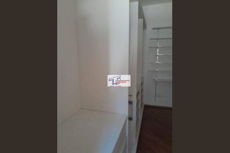 5_photo/94cfaaa1d1.f469cfda097b0aa9-ATLAS-7df16f7c-fe55-47de-97e5-93c36a8e1a0b.jpg de casa para alugar com 4 quartos, 400m² em Vila Santo Antônio, Cotia
