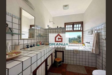 46_photo/94cfaaa1e9.01061cb6ad72014f-ATLAS-bd7ce3e9-e08c-4899-9fca-07ad907d991f.jpg de casa à venda com 5 quartos, 414m² em Vila Santo Antônio, Cotia