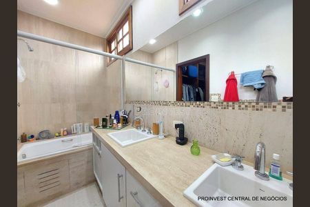 2_photo/94cfaaa1fd.2008f600ea595daf-ATLAS-dff0acba-9d30-44ce-a812-d4e00d86fa5e.jpg de casa à venda com 4 quartos, 512m² em Vila Santo Antônio, Cotia