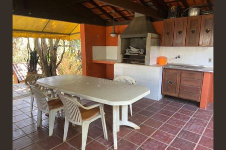 16_photo/94cfaaa2a5.94eccd8fc9add72f-ATLAS-e9070402-03b3-47b4-bd95-6bb33a682f74.jpg de casa à venda com 5 quartos, 800m² em Vila Santo Antonio de Carapicuiba, Cotia