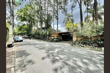 13_photo/94cfaaa2d3.92f7da92231ffff6-ATLAS-2576a614-8d5a-41ec-83e0-ee95b0e47560.jpg de casa à venda com 5 quartos, 757m² em Vila Santo Antonio de Carapicuiba, Cotia