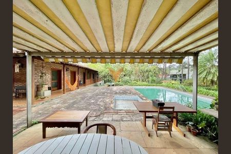 55_photo/94cfaaa2d3.92f7da92231ffff6-ATLAS-8e4badd4-eee1-43eb-991c-a3cc30d7e451.jpg de casa à venda com 5 quartos, 757m² em Vila Santo Antonio de Carapicuiba, Cotia