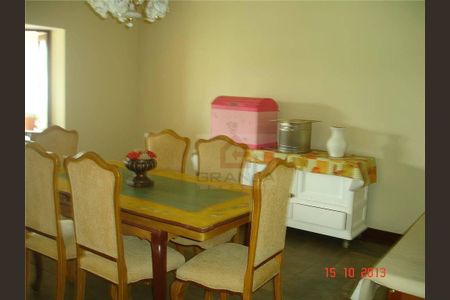 9_photo/94cfaaa317.1aa5b8f538f3adaf-ATLAS-dd54149e-ef2a-4bad-8f3b-e79c0e12cb9c.jpg de casa para alugar com 4 quartos, 1000m² em Vila Santo Antônio, Cotia