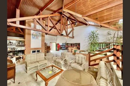 10_photo/94cfaaa321.0c996ac2ff5d0bfd-ATLAS-8f274f55-6d12-4e60-be41-33be47e8d9dd.jpg de casa para alugar com 5 quartos, 923m² em Vila Santo Antônio, Cotia