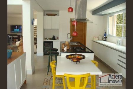 2_photo/94cfaaa321.2f15d505e37c7ac5-ATLAS-4139338d-ceb8-4124-9610-e0a2d264a75d.jpg de casa à venda com 4 quartos, 421m² em Vila Santo Antônio, Cotia