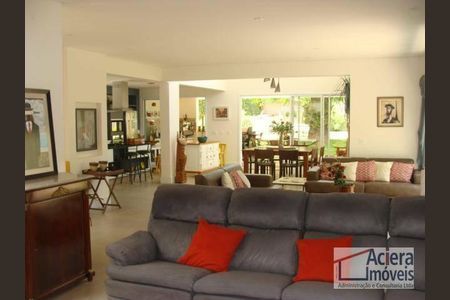 14_photo/94cfaaa321.2f15d505e37c7ac5-ATLAS-c6aa94c5-3f3a-4837-9b03-23deca1cb8d6.jpg de casa à venda com 4 quartos, 421m² em Vila Santo Antônio, Cotia