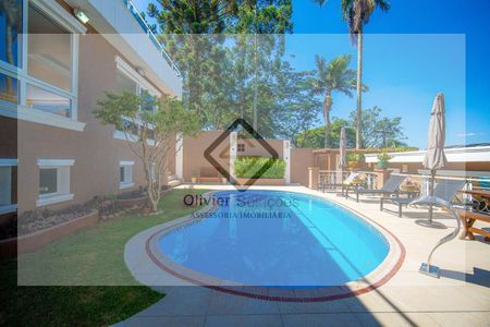 23_photo/94cfaaa341.71271b3d96989cd2-ATLAS-713f018e-a8a0-4041-8a24-2d17e4d355af.jpg de casa à venda com 4 quartos, 385m² em Vila Santo Antônio, Cotia