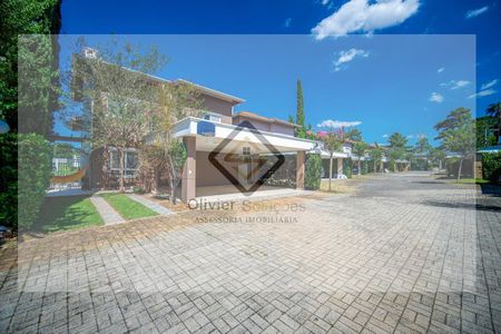 2_photo/94cfaaa341.71271b3d96989cd2-ATLAS-96b419b6-732d-49c0-8274-74b7f3e4d2de.jpg de casa à venda com 4 quartos, 385m² em Vila Santo Antônio, Cotia