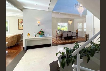 1_photo/94cfaaa351.c54d8ccd00eda198-ATLAS-e15292c8-8a2d-4f89-84d5-fe82600b9b99.jpg de casa à venda com 5 quartos, 610m² em Vila Santo Antônio, Cotia