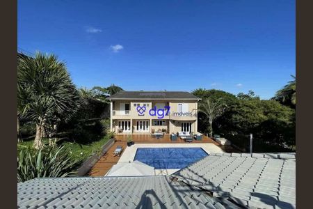 3_photo/94cfaaa36f.1c00c1da58af8ccc-ATLAS-132ffc69-17b6-475b-a1e0-7a1ebef5bc42.jpg de casa à venda com 5 quartos, 610m² em Vila Santo Antonio de Carapicuiba, Cotia