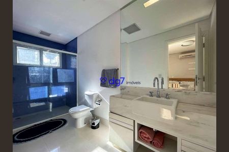 10_photo/94cfaaa36f.1c00c1da58af8ccc-ATLAS-332d9077-e5b6-4ca0-93fb-26871e1caa63.jpg de casa à venda com 5 quartos, 610m² em Vila Santo Antonio de Carapicuiba, Cotia