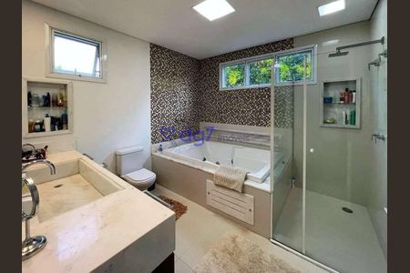 24_photo/94cfaaa36f.1c00c1da58af8ccc-ATLAS-988f9634-8dc0-41de-8d6d-d3acf18f04d5.jpg de casa à venda com 5 quartos, 610m² em Vila Santo Antonio de Carapicuiba, Cotia