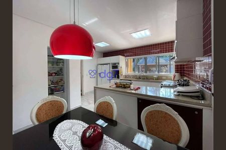 12_photo/94cfaaa36f.1c00c1da58af8ccc-ATLAS-b8ac635a-2b23-42e0-bcc8-074461f22771.jpg de casa à venda com 5 quartos, 610m² em Vila Santo Antonio de Carapicuiba, Cotia