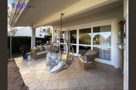 6_photo/94cfaaa36f.9c2c0d80f207ce13-ATLAS-291fadc4-68f7-44dc-ac77-95a2ffbacafd.jpg de casa à venda com 4 quartos, 496m² em Vila Santo Antonio de Carapicuiba, Cotia