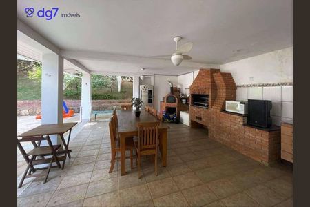 10_photo/94cfaaa36f.9c2c0d80f207ce13-ATLAS-d261f8bf-db30-4cac-85aa-1dbb2810c726.jpg de casa à venda com 4 quartos, 850m² em Vila Santo Antonio de Carapicuiba, Cotia