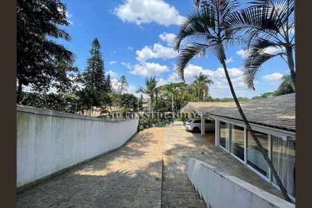 3_photo/94cfaaa36f.c89ffcb2bf51edfe-ATLAS-03f7dbb6-687c-4cd4-9bee-061fd30edfb1.jpg de casa à venda com 4 quartos, 850m² em Vila Santo Antonio de Carapicuiba, Cotia