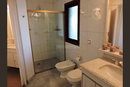 3_photo/94cfaaa373.72fc516e6ab264c7-ATLAS-8e98ee8b-2c4a-4e95-b0f6-3a9e3e700b34.jpg de casa à venda com 4 quartos, 1230m² em Vila Santo Antônio, Cotia